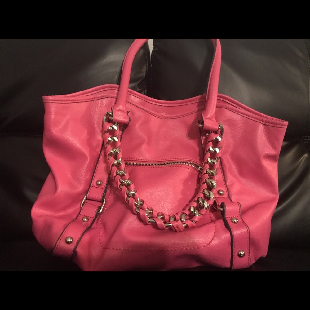 APT.9 purse